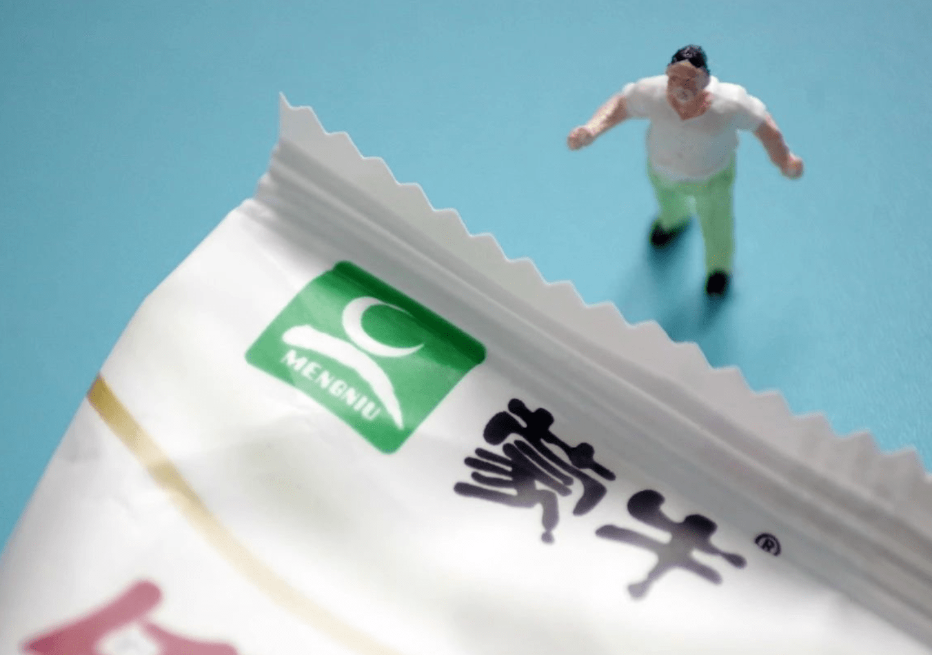 蒙牛最新事件，奶趣时光中的温馨与危机